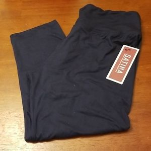 Satina capri leggings in navy 0x